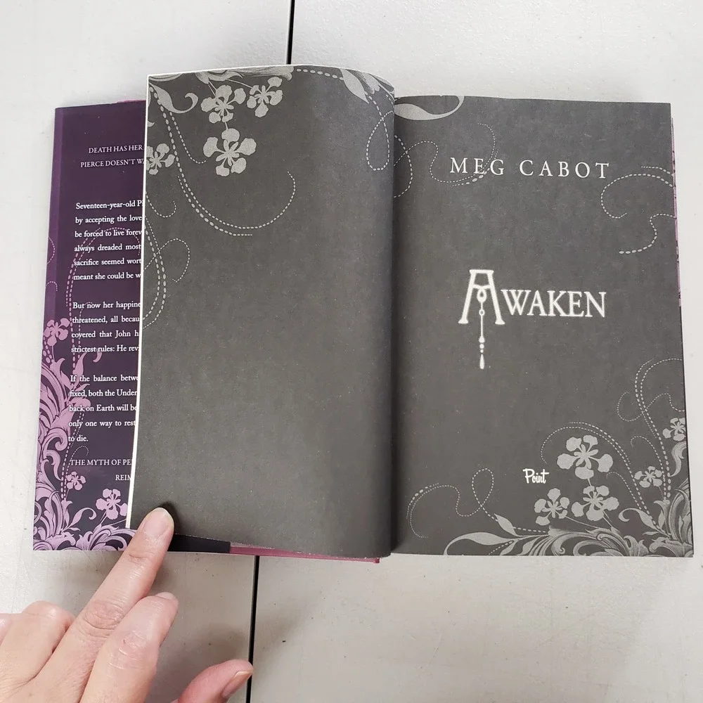 Awaken Meg Cabot Abandon Series Book 3 Hardcover First Edition 2013 YA Fantasy